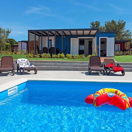 Holiday Home Camping Kastanija-5 By Interhome Novigrad Istria Buitenkant foto